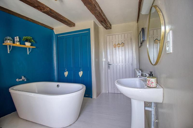 Bastide - 244 m² - 11 pièces