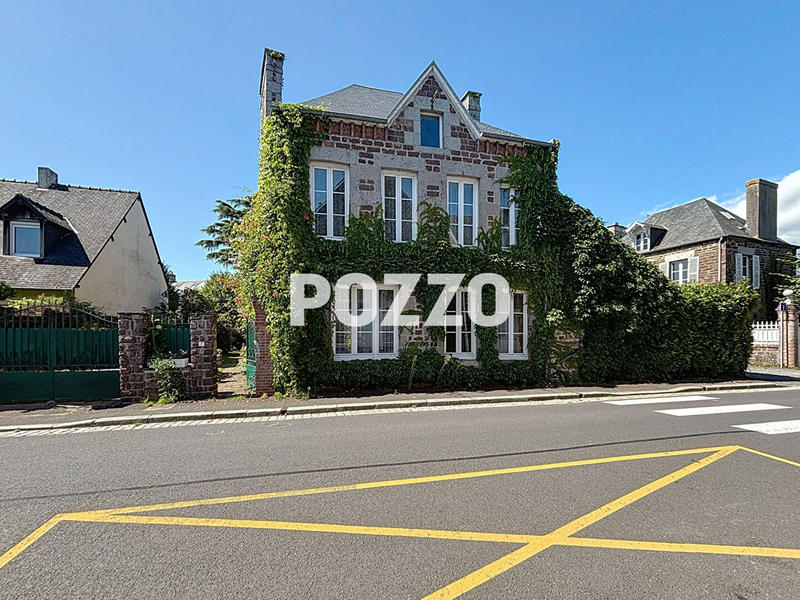 Maison - 181 m² - 9 pièces