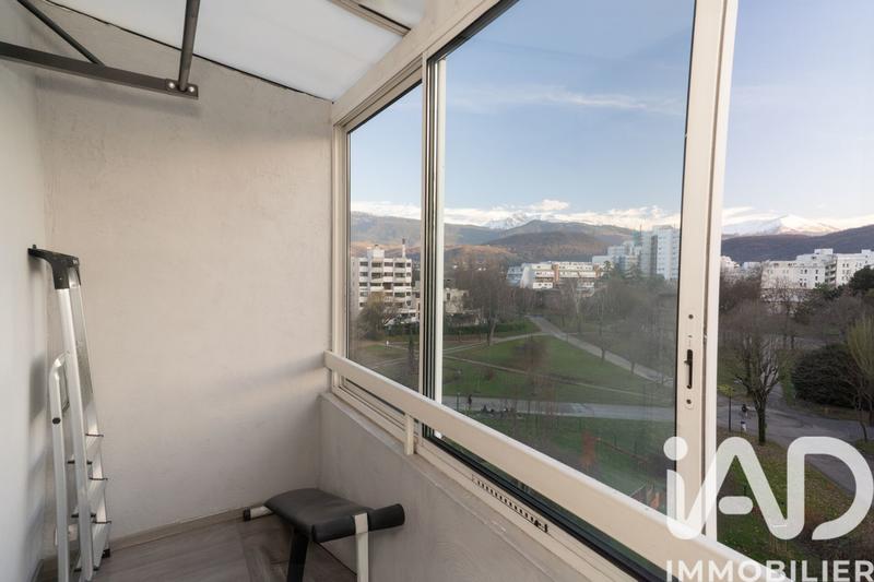 Appartement - 98 m² - 5 pièces