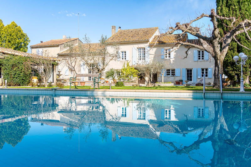 Propriété - 600 m² - 15 pièces