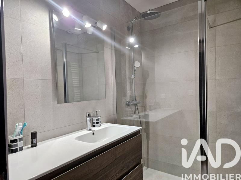 Maison - 100 m² - 6 pièces