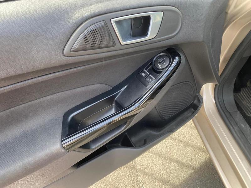 Ford Fiesta Titanium 1.0 Ecoboost Powershift Boite Automatique Clim Camera Bluetooth Gps