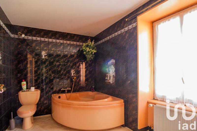 Maison - 142 m² - 7 pièces