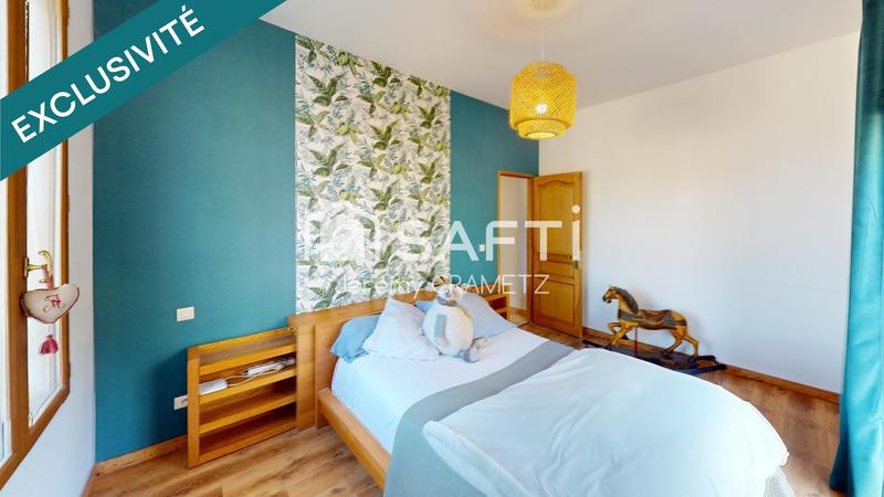 Maison - 94 m² - 5 pièces