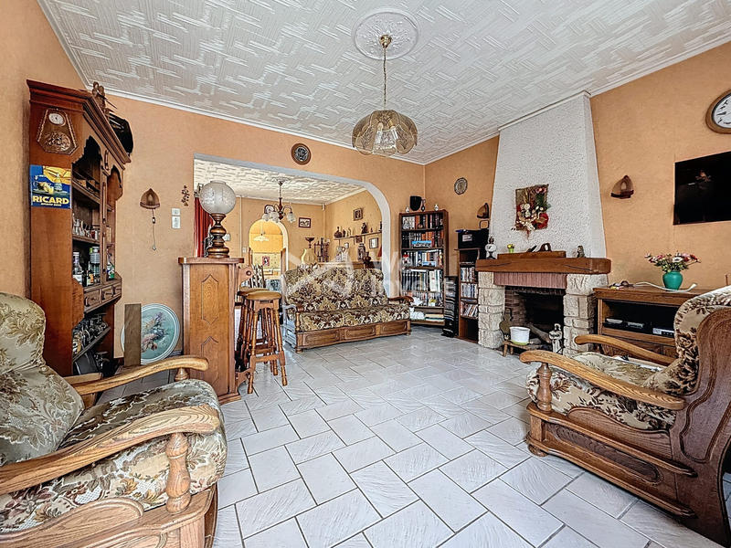 Maison - 80 m² - 4 pièces