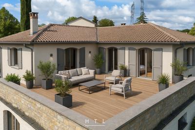 Maison - 233 m² - 5 pièces