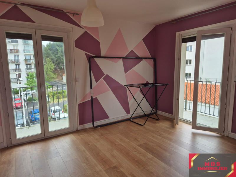 Appartement - 100 m² - 5 pièces