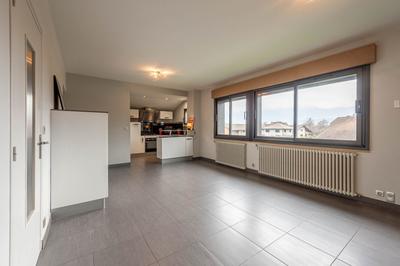 Appartement - 93 m² - 5 pièces