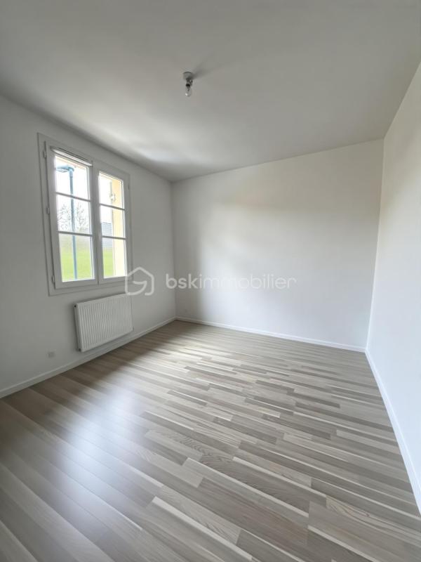 Maison - 83 m² - 4 pièces