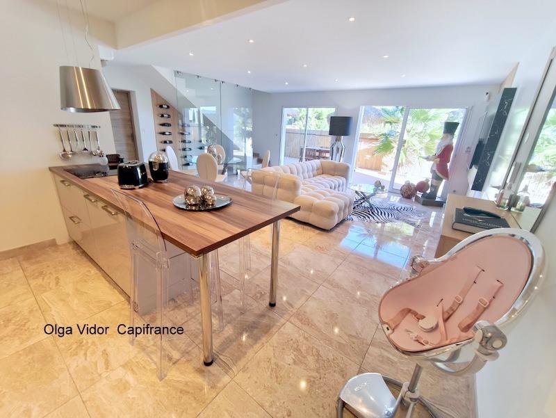 Maison - 145 m² - 5 pièces