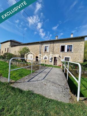 Maison - 300 m² - 14 pièces