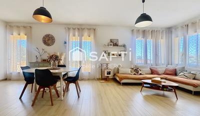 Appartement - 100 m² - 4 pièces