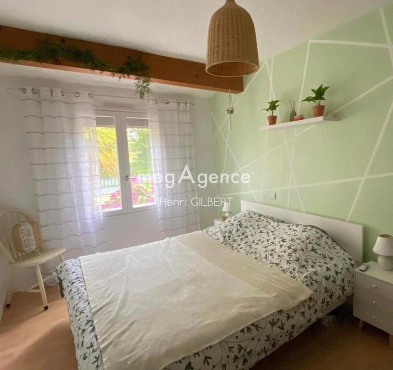 Maison traditionnelle - 103 m² - 6 pièces