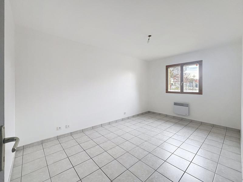 Maison - 92 m² - 5 pièces