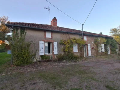 Maison traditionnelle - 141 m² - 6 pièces