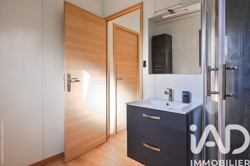 Maison - 262 m² - 11 pièces