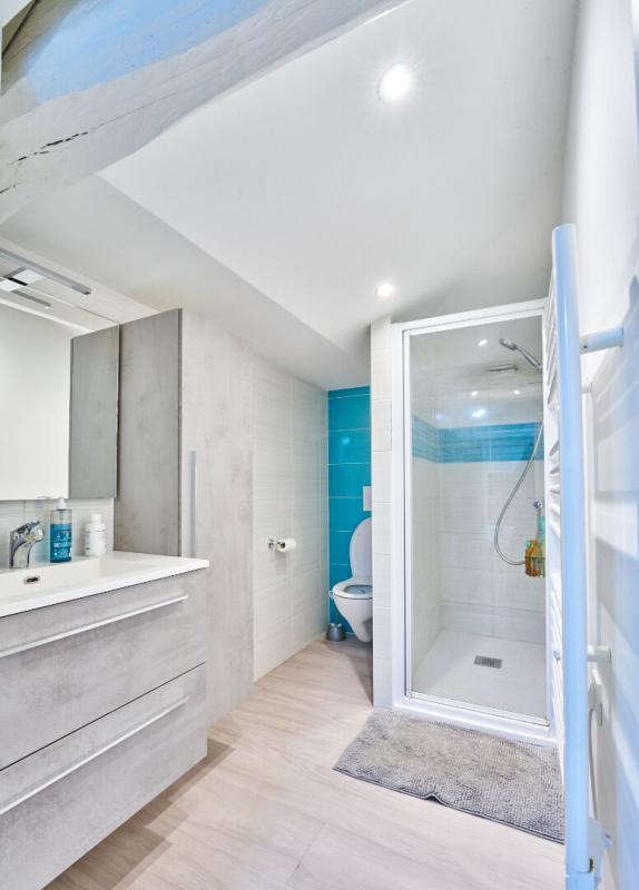 Maison - 203 m² - 7 pièces