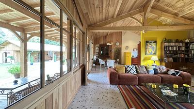 Maison de bois - 165 m² - 4 pièces