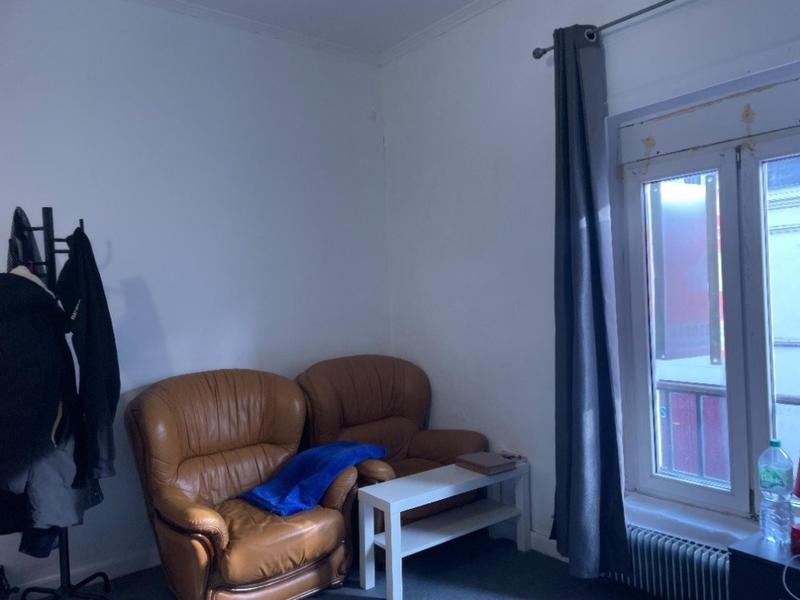 Maison - 90 m² - 8 pièces