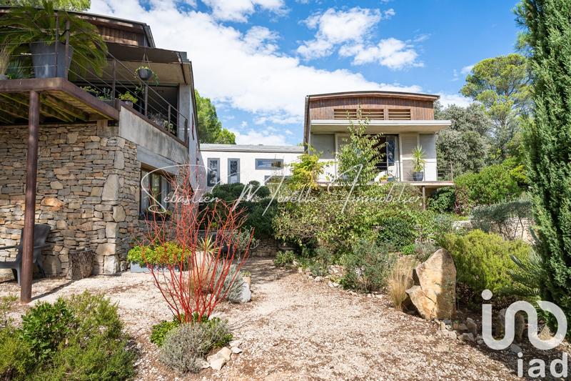 Maison de maîtres - 225 m² - 7 pièces