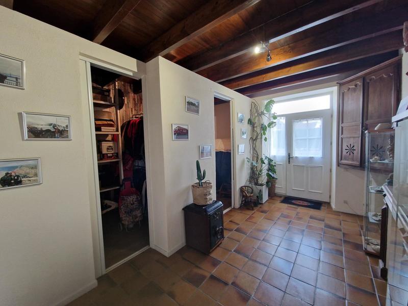 Maison - 180 m² - 8 pièces
