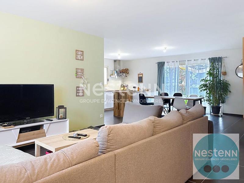 Maison - 99 m² - 5 pièces