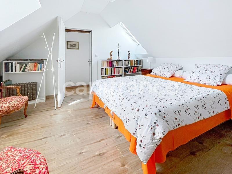 Longère - 400 m² - 11 pièces