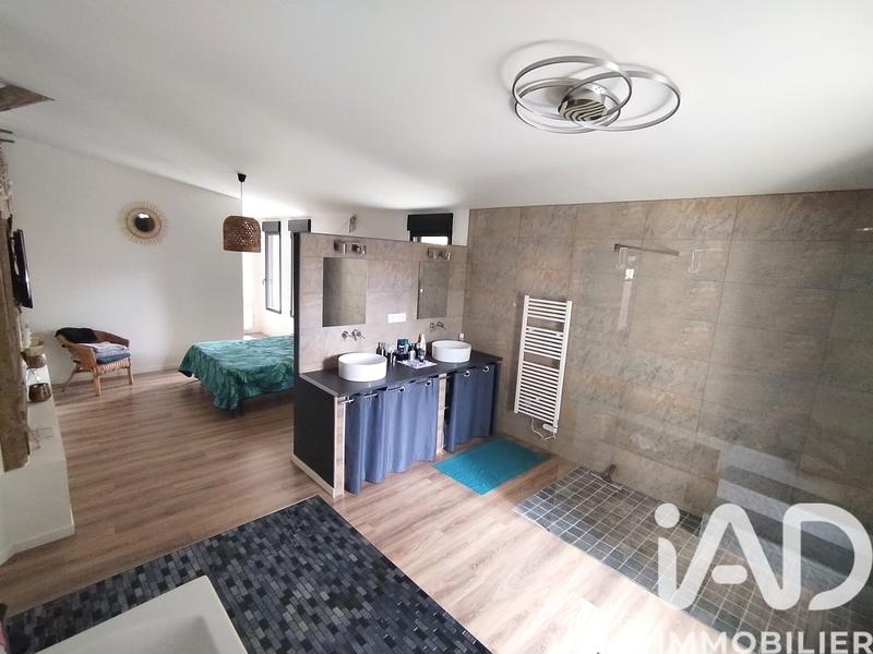 Maison - 166 m² - 4 pièces