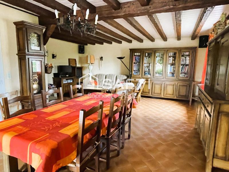 Maison - 121 m² - 5 pièces