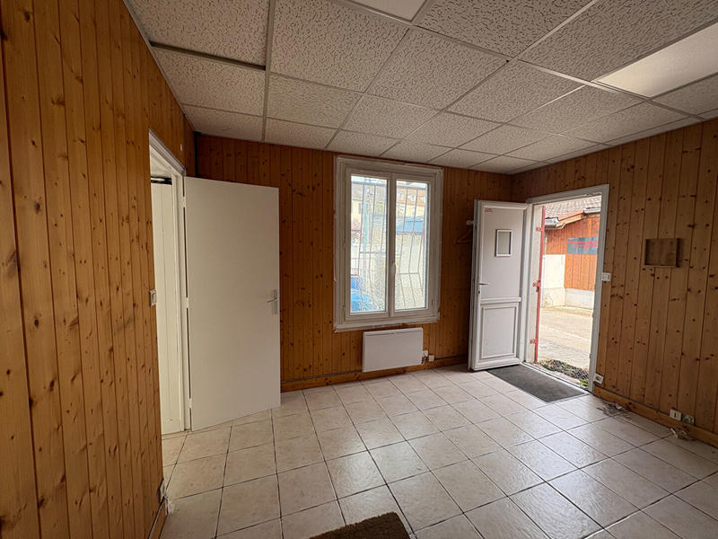 Local commercial - 66 m² - 4 pièces