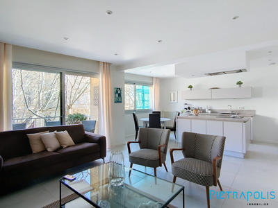 Appartement - 90 m² - 3 pièces