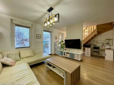 Maison - 143 m² - 5 pièces