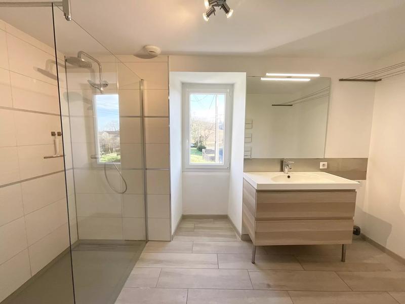 Appartement - 81 m² - 3 pièces