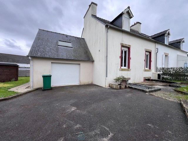 Maison - 118 m² - 7 pièces