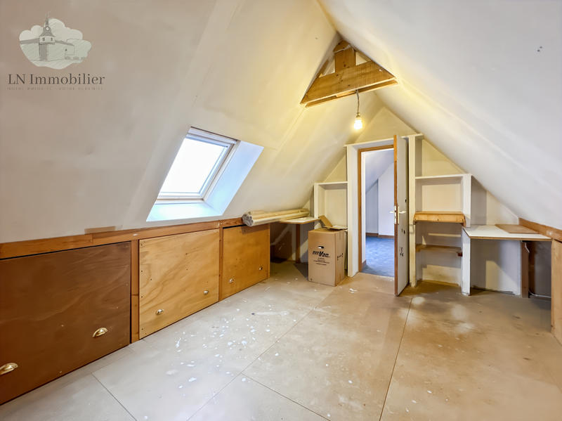 Maison - 150 m² - 9 pièces