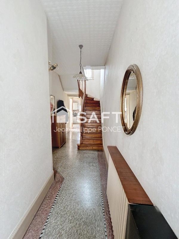 Maison - 131 m² - 7 pièces