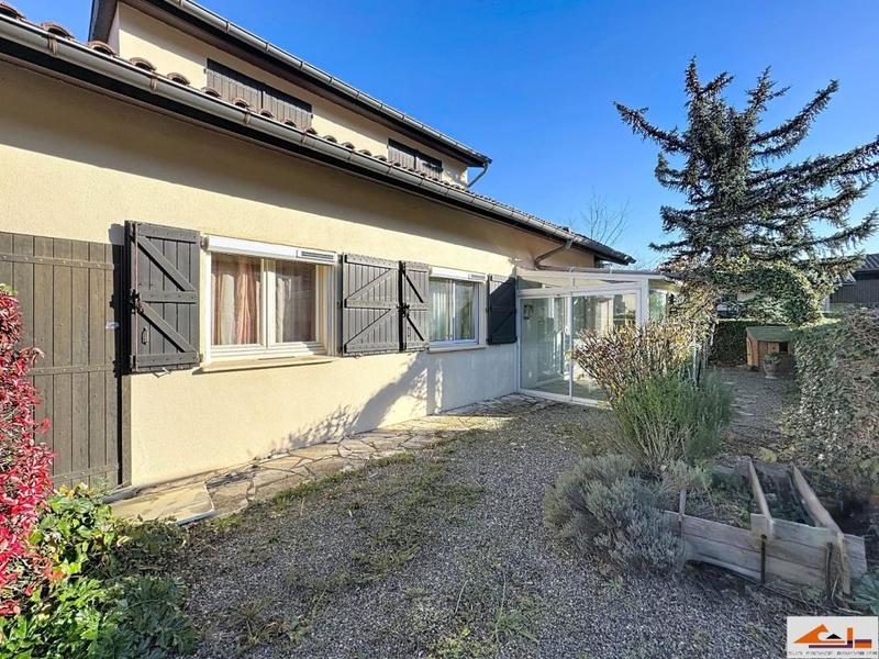 Villa - 179 m² - 6 pièces