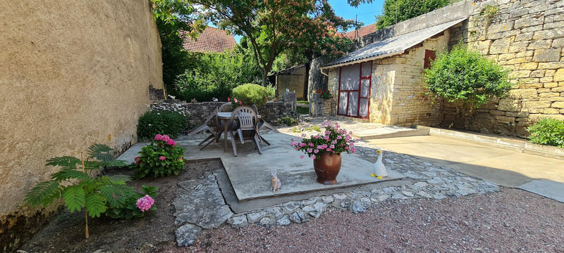 Maison - 97 m² - 5 pièces