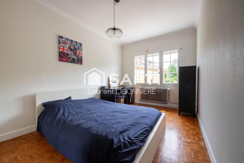 Maison - 190 m² - 7 pièces