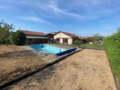 Maison - 93 m² - 4 pièces