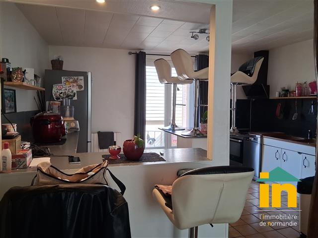 Maison - 60 m² - 3 pièces