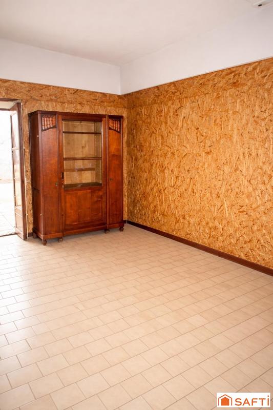 Maison - 180 m² - 8 pièces