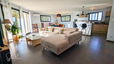 Maison - 113 m² - 4 pièces