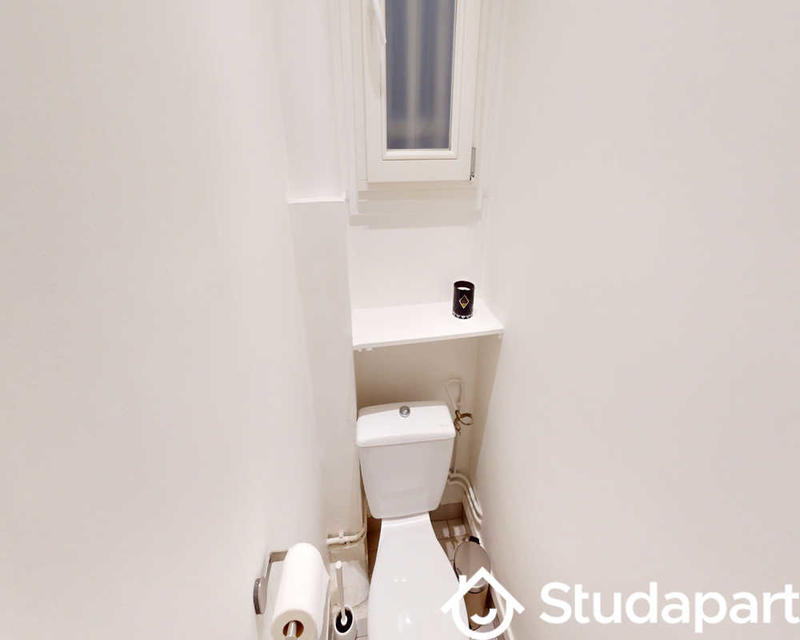 Chambre - 60 m² - 1 pièce