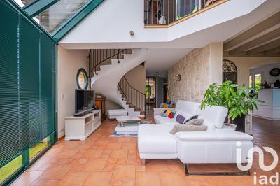 Maison de maîtres - 182 m² - 9 pièces