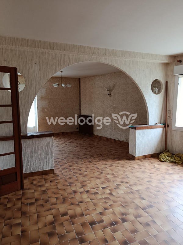 Maison ancienne - 258 m² - 6 pièces