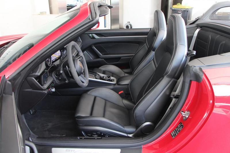 Porsche 911 Carrera Cabriolet 992 s 3.0 450 Pdk