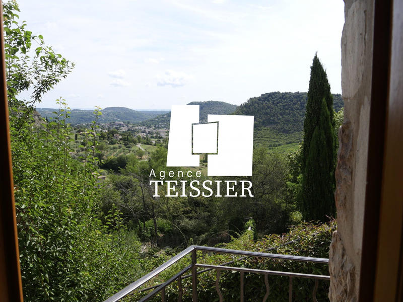 Maison - 118 m² - 3 pièces