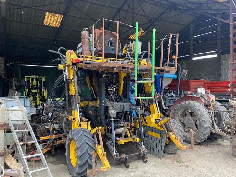 Maison - 313 m² - 8 pièces