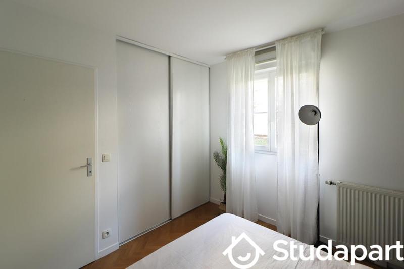 Chambre - 10 m² - 1 pièce